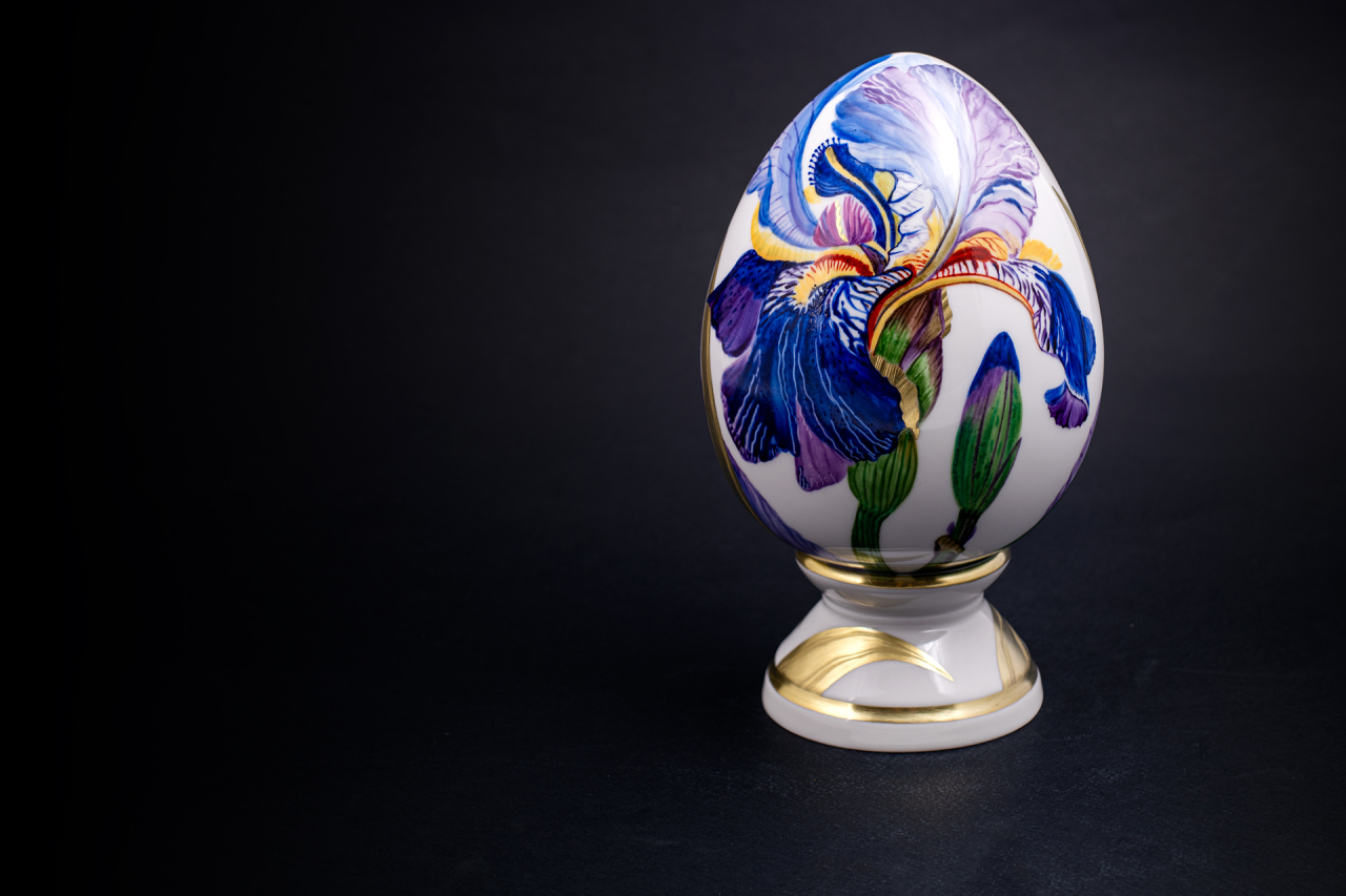 Яйцо пасхальное на подставке, форма Императорская, рисунок Ирис, арт. 60.16599.00.1