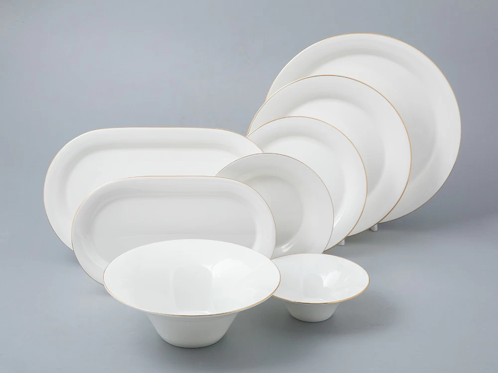 Сервиз столовый форма Юлиана рисунок Золотая лента 2 на 6 персон 24 предмета арт. 81.31686.00.1