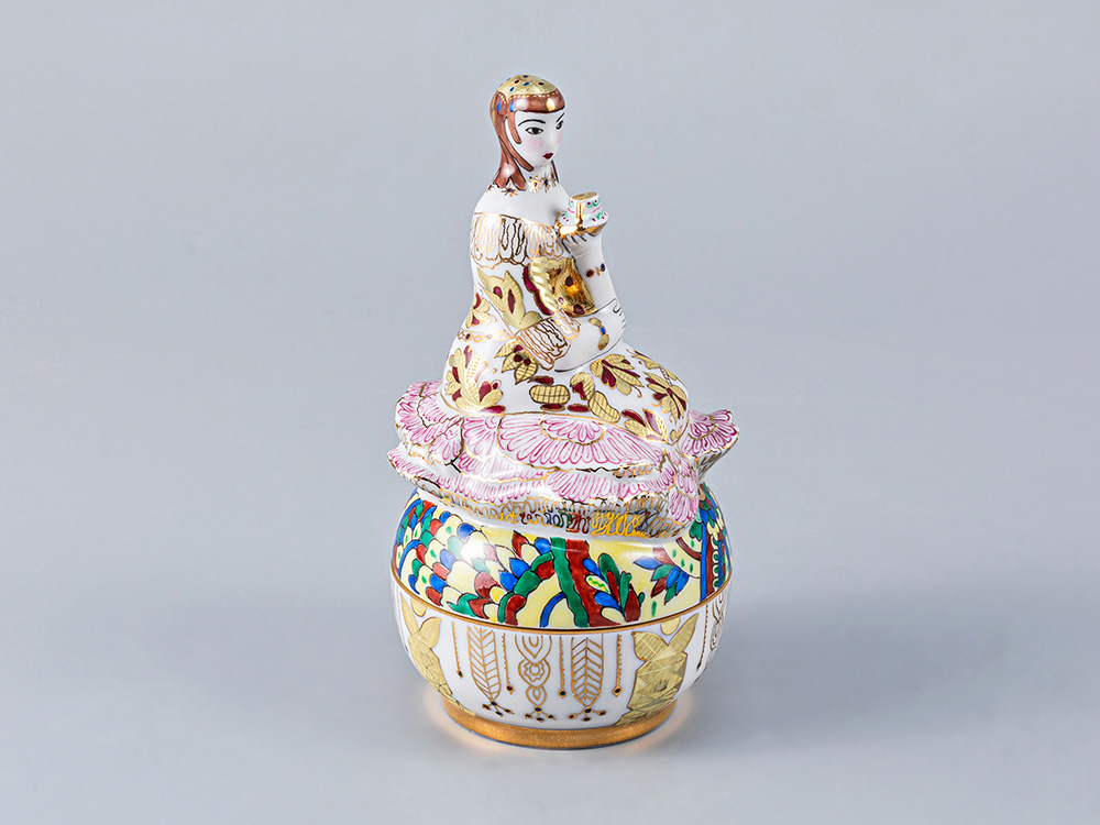 Туалетная коробочка Дама в золотисто-розовом платье арт. 80.05179.00.1