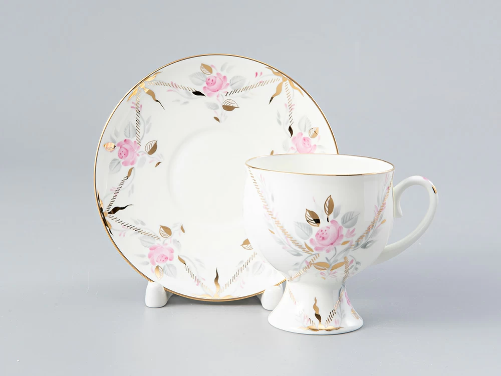 Чашка с блюдцем кофейная 160 мл., форма  Классическая-2, рисунок Галантный  арт. 81.13784.00.1