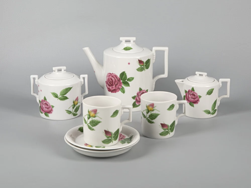 Императорский фарфоровый завод Сервиз чайный форма Гербовая рисунок Розариум 6 персон 14 предметов арт. 81.32001.00.1