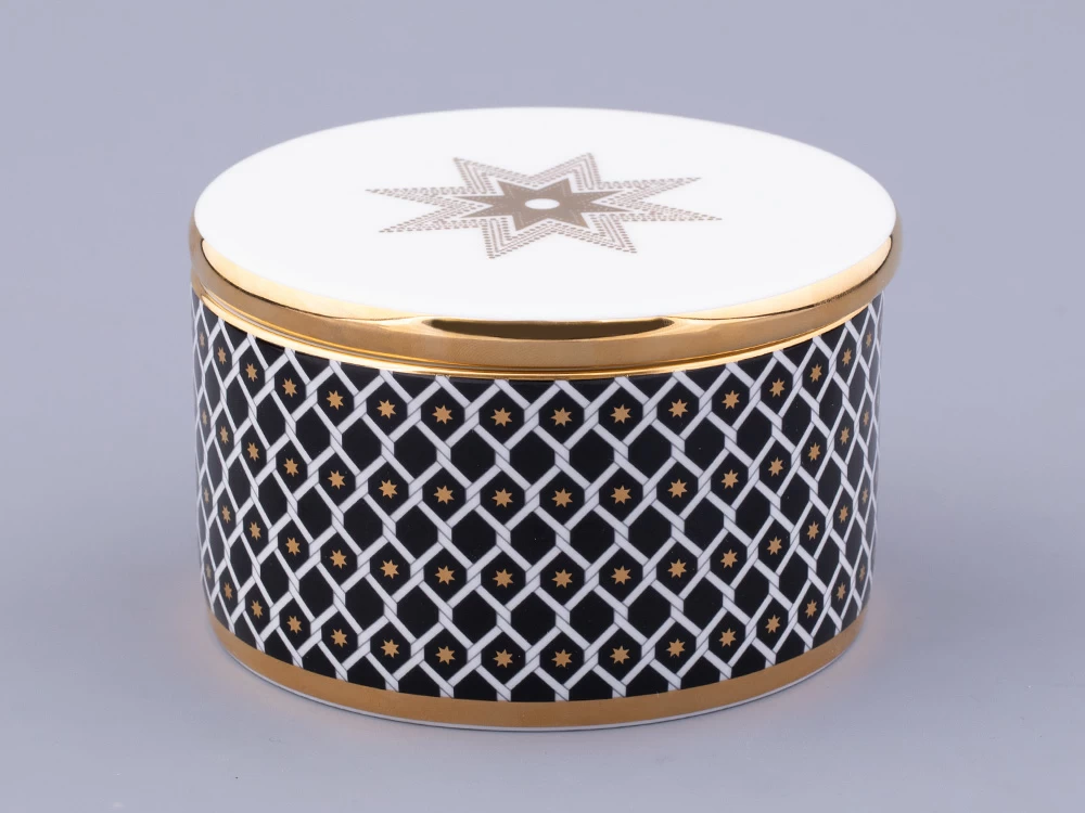 Шкатулка в подарочной упаковке, форма Идиллия, рисунок Неро 2, арт 81.32912.00.1