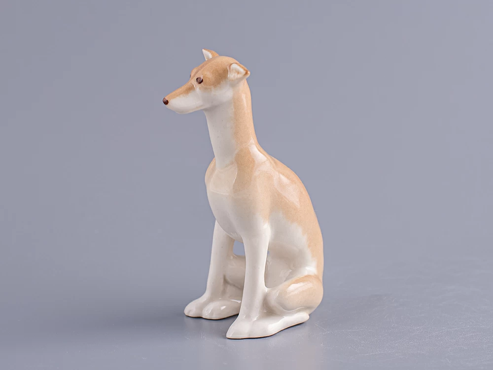 Скульптура Левретка сидящая Вильма арт. 82.83388.00.1