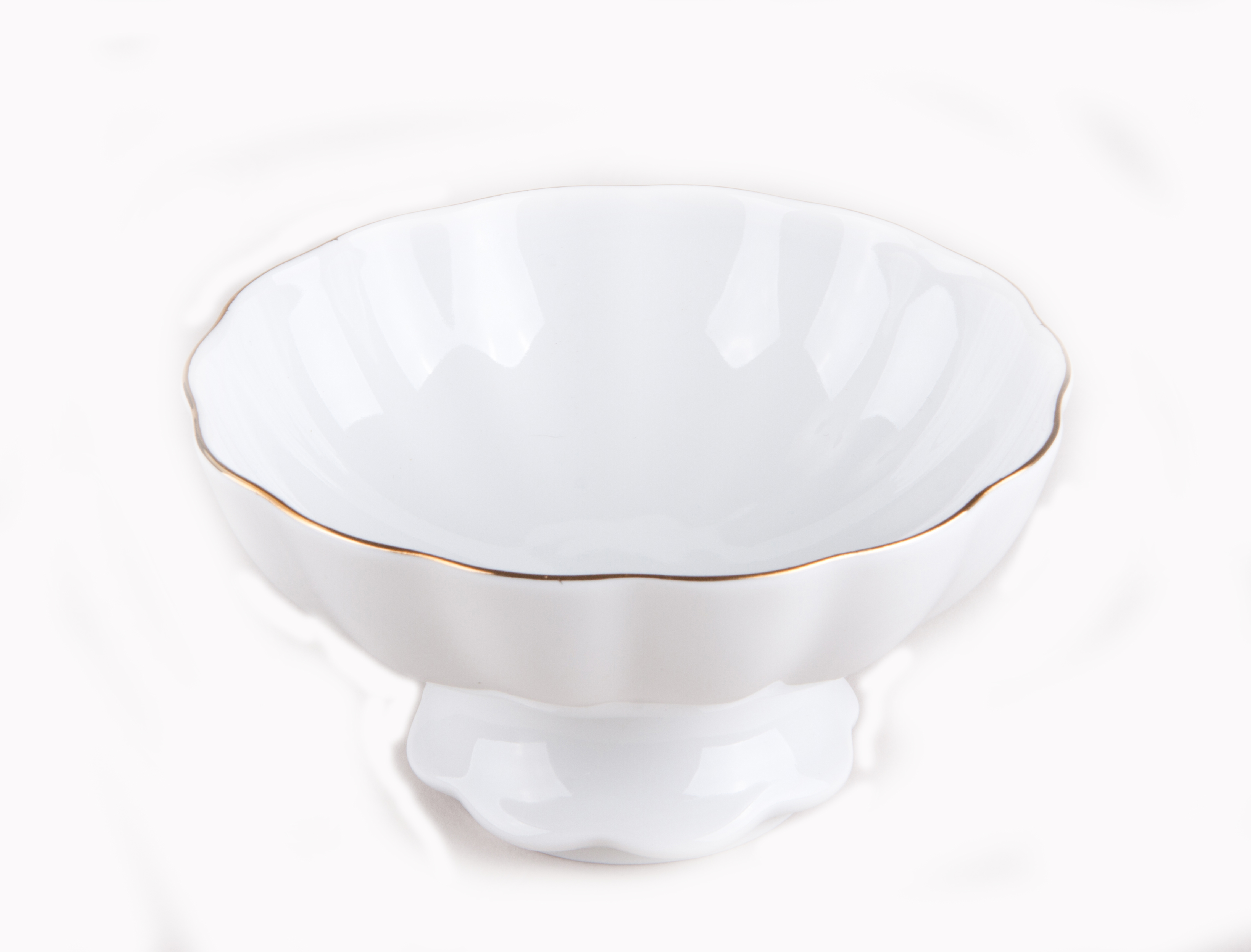 Ваза для конфет Тюльпан Белоснежка арт. 80.06882.00.1