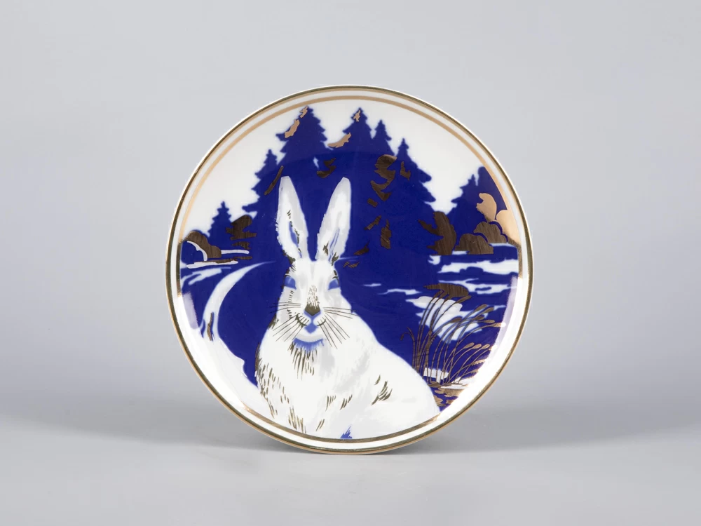 Декоративная тарелка 195 мм форма Эллипс рисунок Каникулы зайца Ампира арт. 81.31016.00.1