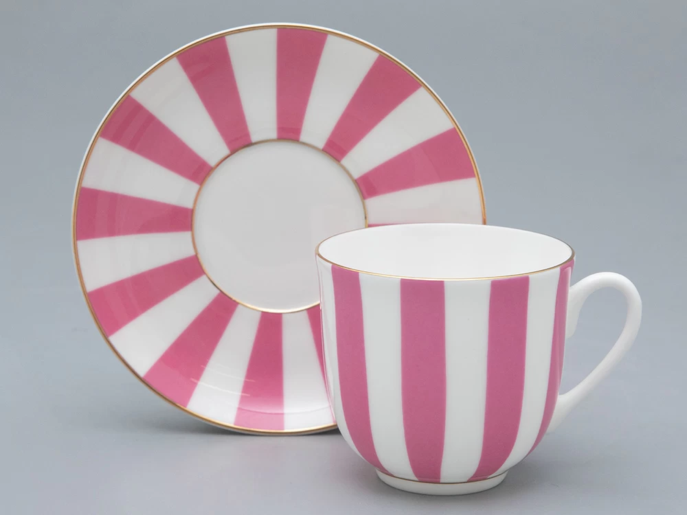 Императорский фарфоровый завод Чашка с блюдцем кофейная 180 мл., форма Ландыш, 2 рисунок Да и нет (розовый с отводкой) арт. 81.25355.00.5