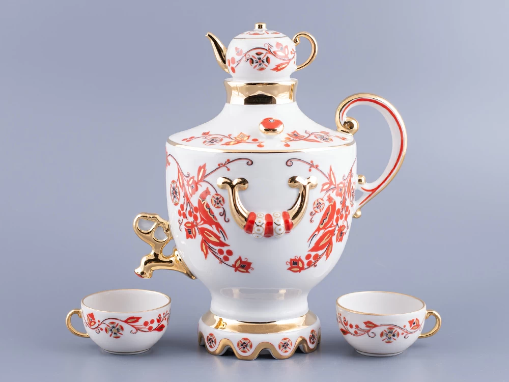 Императорский фарфоровый завод Прибор для вина трехпредметный Веселый самоварчик Русские мотивы арт. 81.10362.00.1