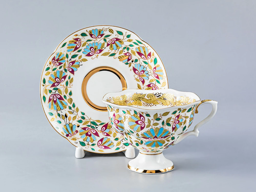 Чашка с блюдцем чайная 220 мл форма Наташа рисунок Розовые цветы арт. 81.10875.00.1